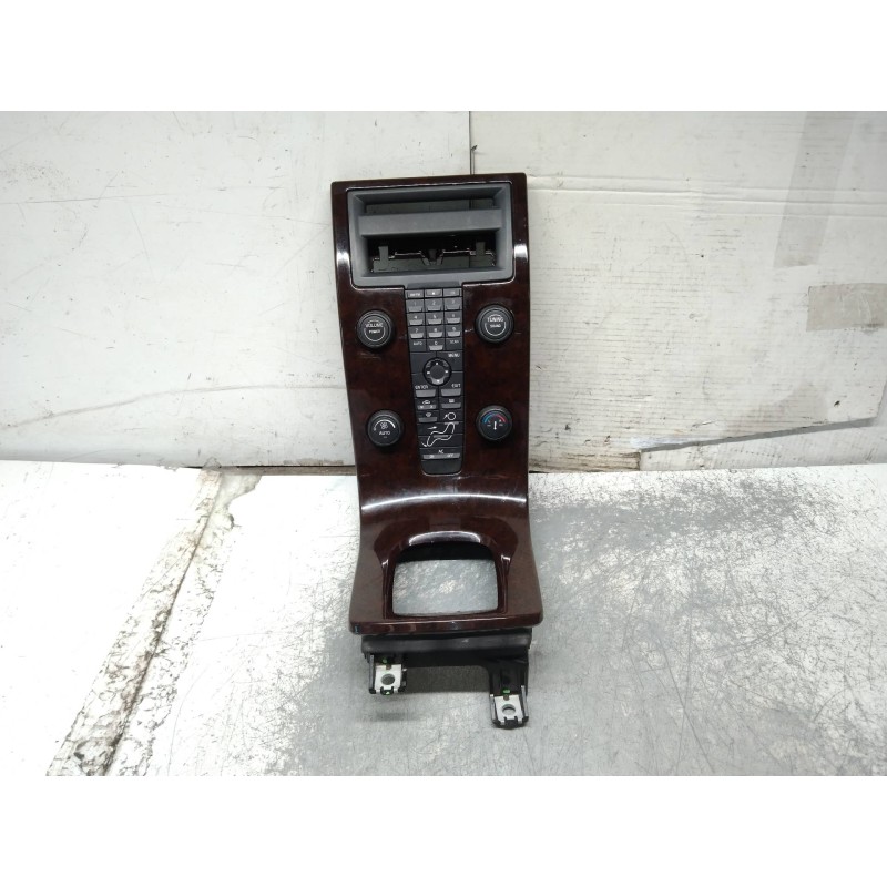 Recambio de sistema audio / radio cd para volvo v50 familiar 2.0 d kinetic referencia OEM IAM 30752889AD 1CD16F 30737809