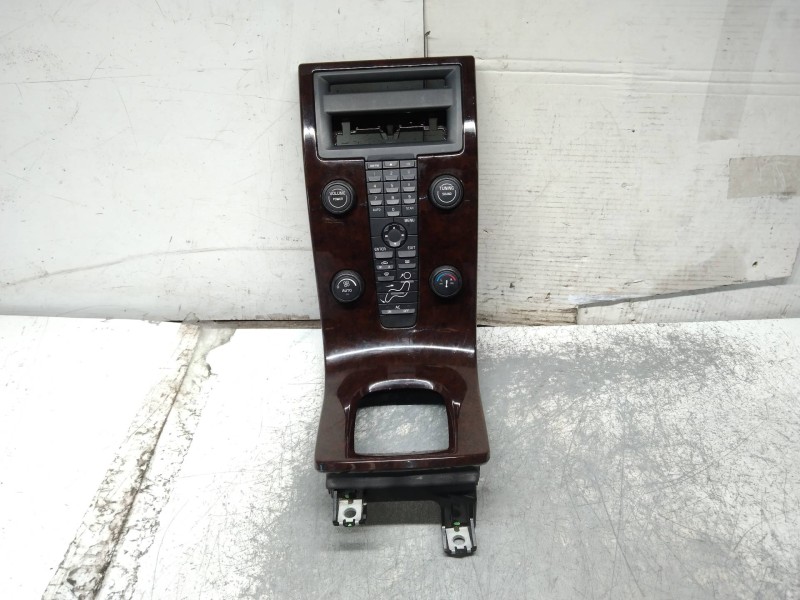 Recambio de sistema audio / radio cd para volvo v50 familiar 2.0 d kinetic referencia OEM IAM 30752889AD 1CD16F 30737809