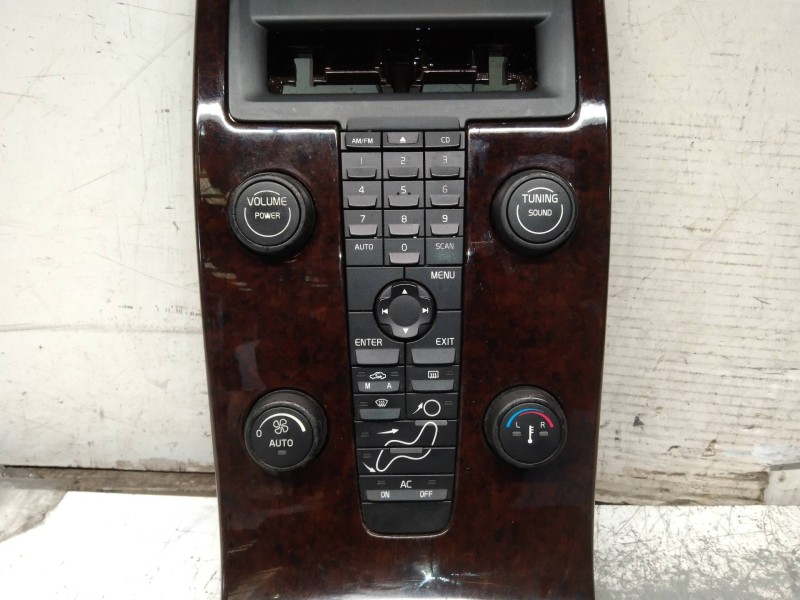 Recambio de sistema audio / radio cd para volvo v50 familiar 2.0 d kinetic referencia OEM IAM 30752889AD 1CD16F 30737809