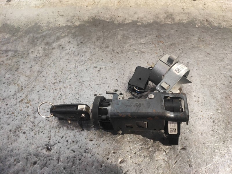 Recambio de conmutador de arranque para opel corsa e color edition ecoflex referencia OEM IAM 13364322  