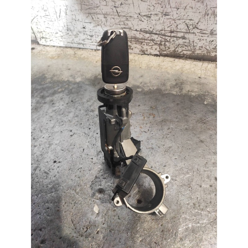 Recambio de conmutador de arranque para opel corsa e color edition ecoflex referencia OEM IAM 13364322  