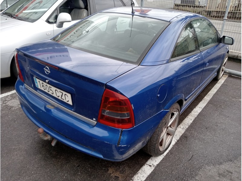 opel astra g coupé del año 2004