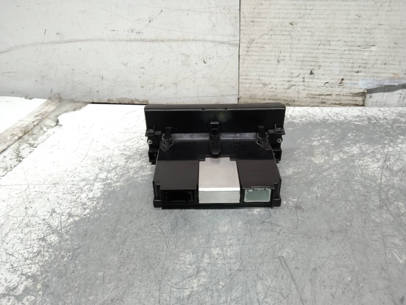 Recambio de sistema audio / radio cd para volvo v50 familiar 2.0 d kinetic referencia OEM IAM 30752889AD 1CD16F 30737809