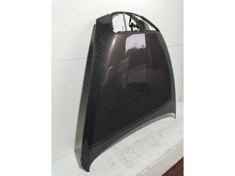 Recambio de capot para lancia thesis (115) 3.0 v6 24v cae emblema referencia OEM IAM   
