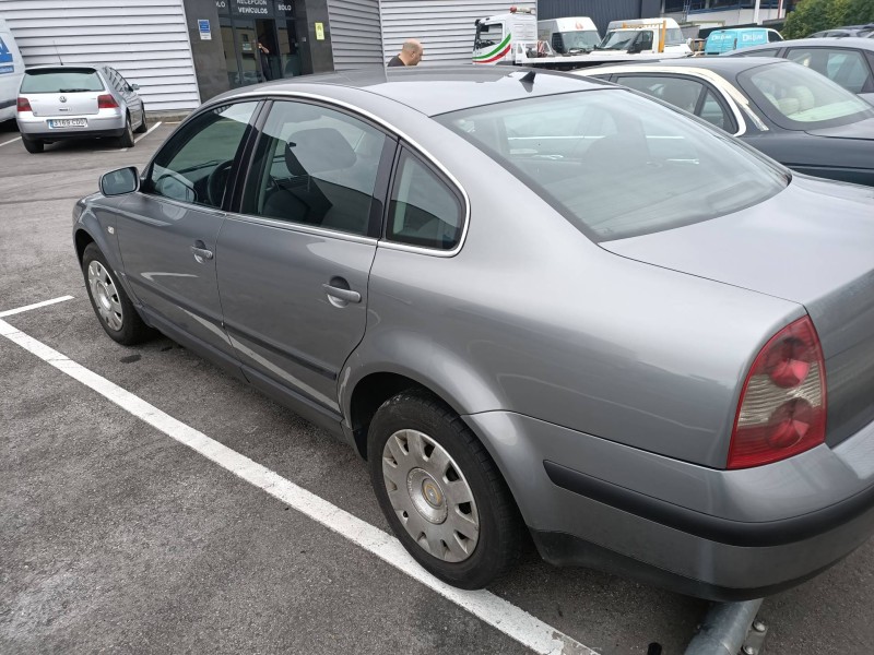 volkswagen passat berlina (3b3) del año 2004