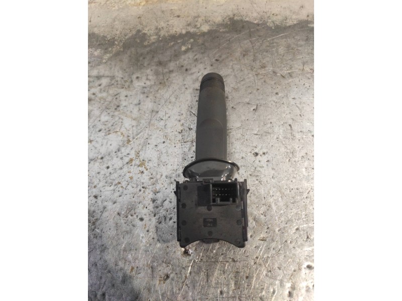 Recambio de mando luces para opel corsa e color edition ecoflex referencia OEM IAM 20941129  