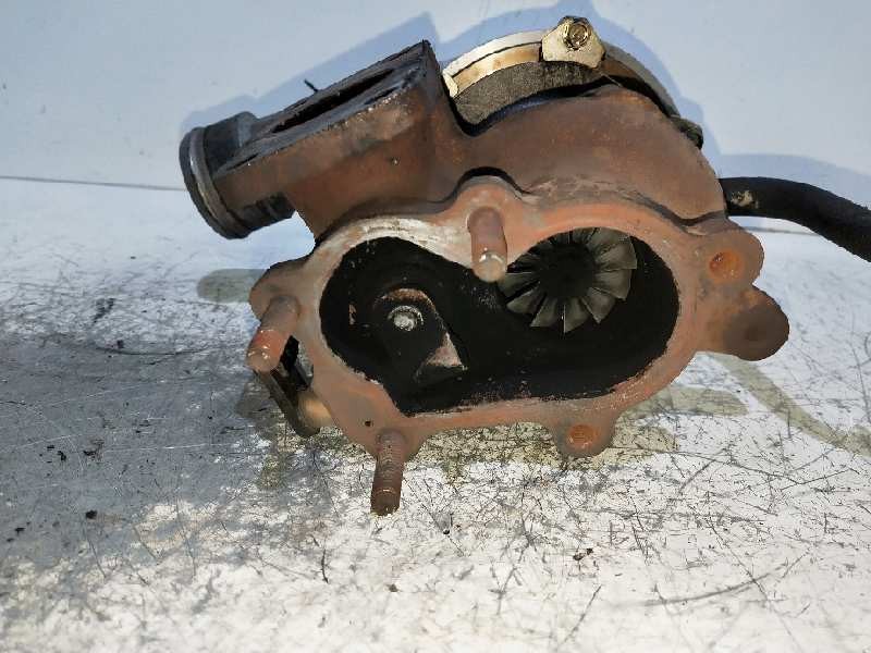 Recambio de turbocompresor para chrysler voyager (gs) 2.5 turbodiesel referencia OEM IAM 35242068F   Recambio de turbocompresor para chrysler voyager (gs) 2.5 turbodiesel referencia OEM IAM 35242068F