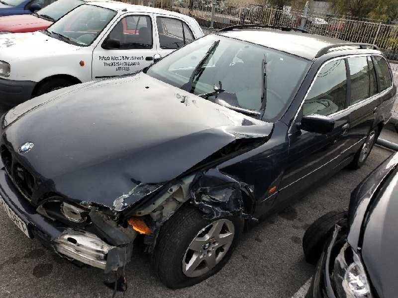 bmw serie 5 touring (e39) del año 2005