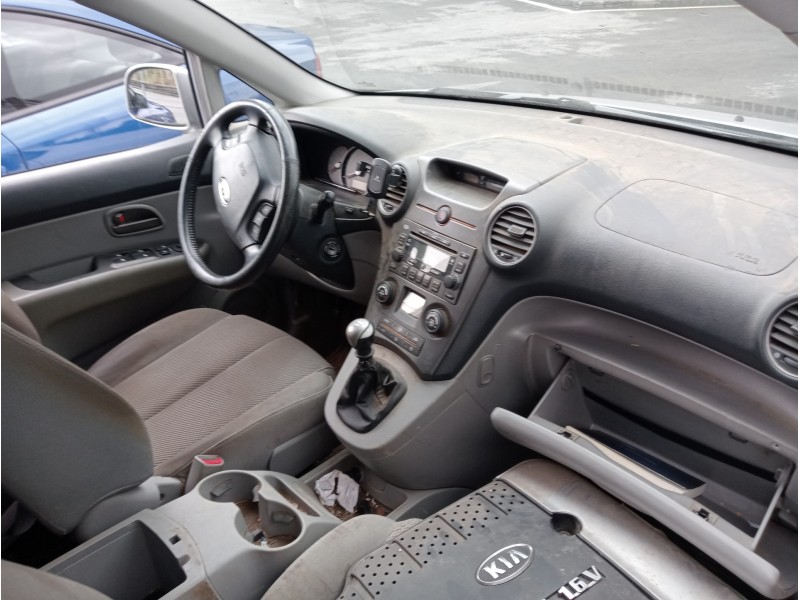 kia carens (un) del año 2009