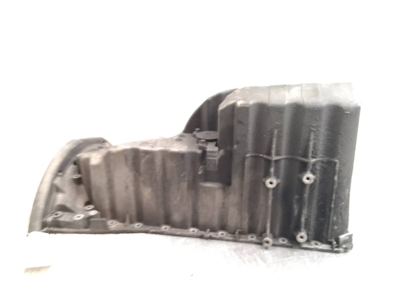 Recambio de carter para mercedes sprinterii caja cerrada (desde 01.06) 2.1 cdi cat referencia OEM IAM A6460142302  