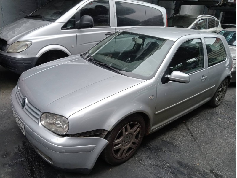 volkswagen golf iv berlina (1j1) del año 2005