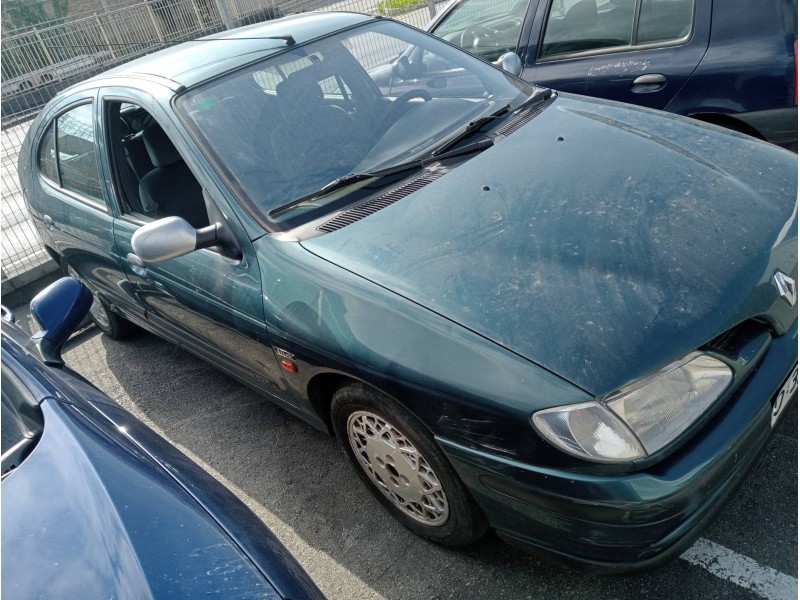renault megane i berlina hatchback (ba0) del año 1998