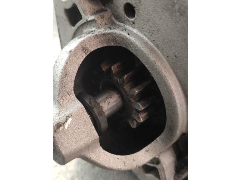 Recambio de motor arranque para renault clio iv limited referencia OEM IAM 233007689R RSM1411 