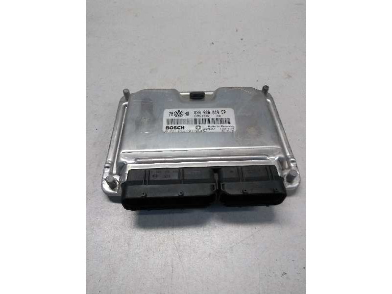 Recambio de centralita motor uce para volkswagen passat variant (3b6) 1.9 tdi referencia OEM IAM 0281010701 038906019EP EDC15P