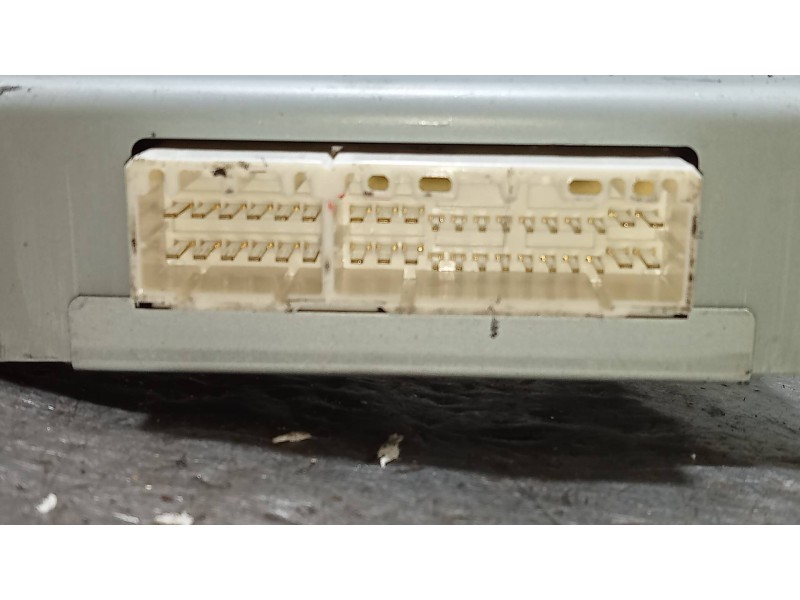 Recambio de modulo electronico para kia opirus básico referencia OEM IAM 956103F200  