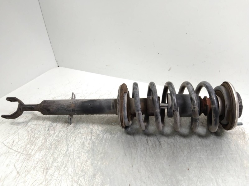 Recambio de amortiguador delantero derecho para audi a8 (d2) 2.5 tdi referencia OEM IAM 4D0413031CK  