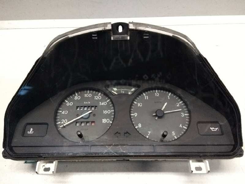 Recambio de cuadro instrumentos para citroen saxo 1.1 referencia OEM IAM 9624876780 09028029901 