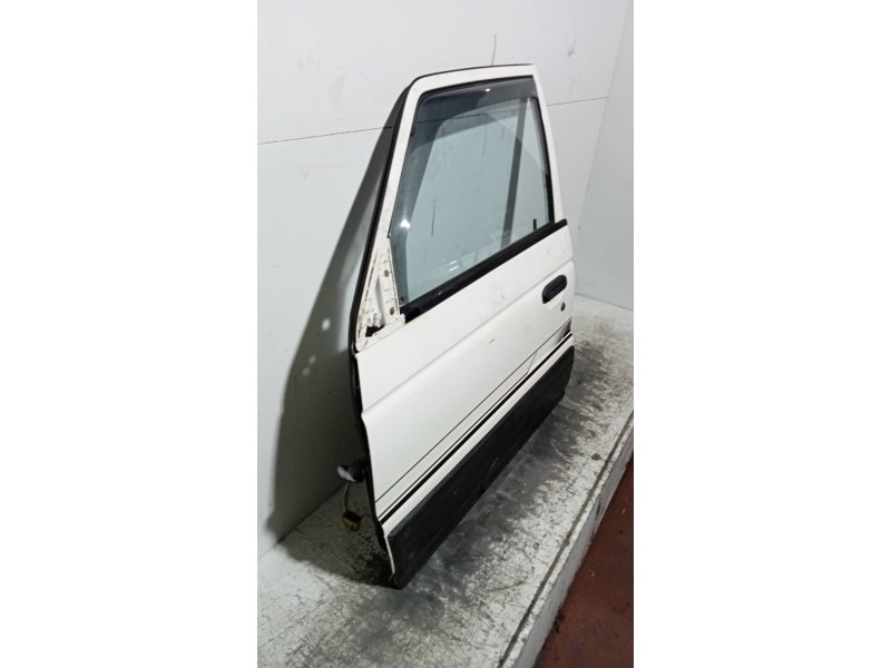 Recambio de puerta delantera izquierda para mitsubishi montero (v20/v40) 2500 td gl (2-ptas.) referencia OEM IAM   3P
