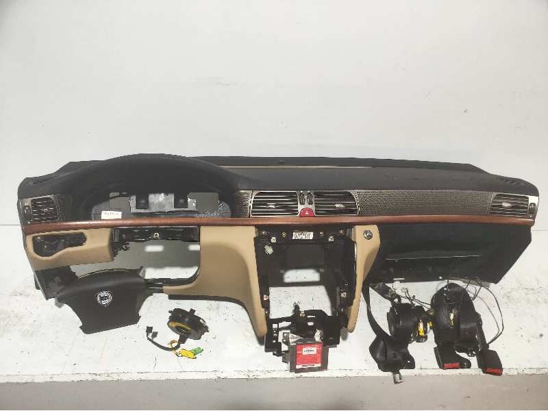 Recambio de kit airbag para lancia thesis (115) 3.0 v6 24v cae emblema referencia OEM IAM   