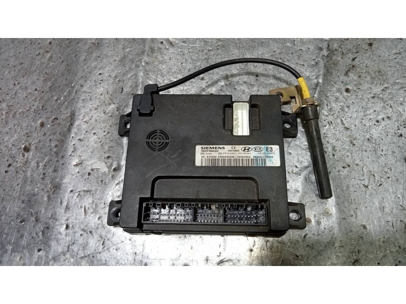 Recambio de modulo electronico para kia opirus básico referencia OEM IAM 954003F300 5WY8604C 5WK48823