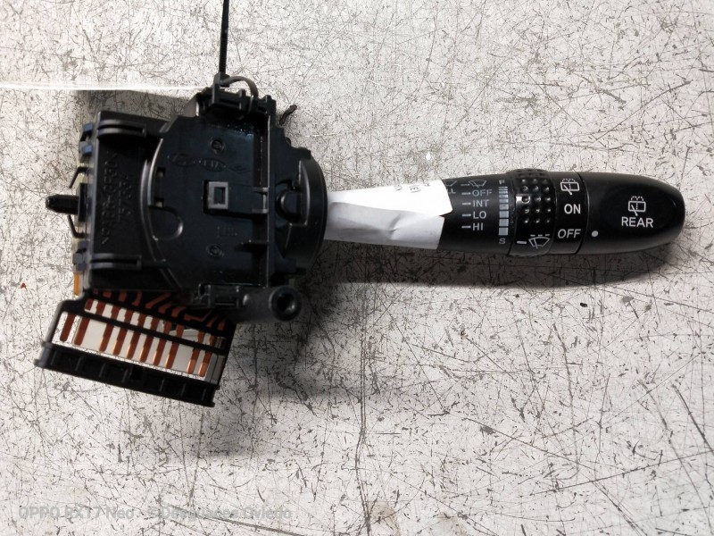 Recambio de mando limpia para kia picanto 1.1 ex referencia OEM IAM 75733A  