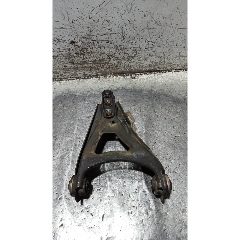 Recambio de brazo suspension inferior delantero izquierdo para renault 19 (b/c/l53) 1.4 referencia OEM IAM   