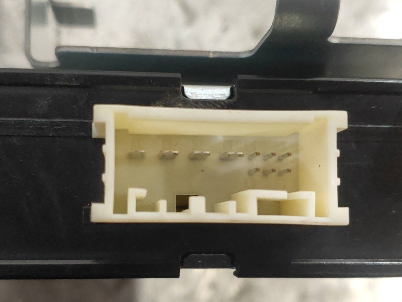 Recambio de modulo electronico para land rover freelander (lr2) td4 e referencia OEM IAM AH5214B526AB  