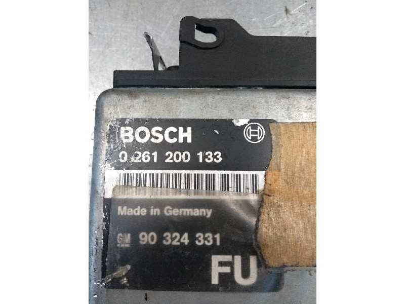 Recambio de centralita motor uce para opel vectra a 2.0 referencia OEM IAM 0261200133 90324331 FU