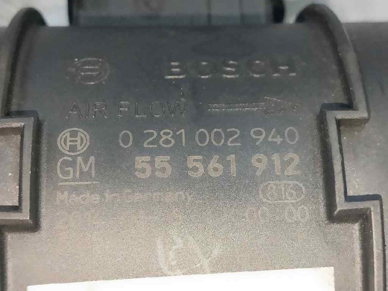 Recambio de caudalimetro para opel corsa d expression referencia OEM IAM 0281002940 55561912 BOSCH