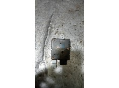 Recambio de motor apertura trampillas climatizador para kia opirus básico referencia OEM IAM D483GGXAA  