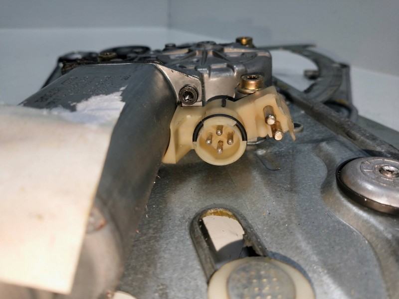 Recambio de elevalunas delantero izquierdo para mercedes clase s (w140) berlina 3.2 24v cat referencia OEM IAM 186691000  4P