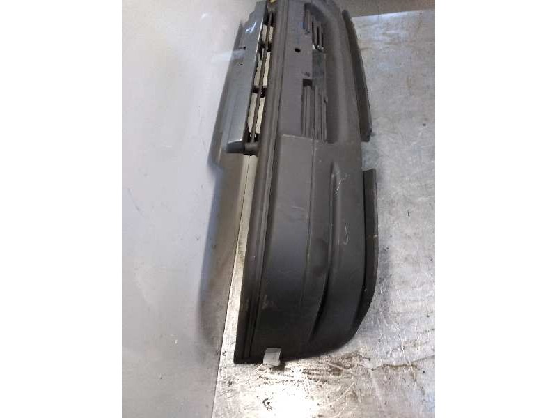 Recambio de paragolpes delantero para ford orion referencia OEM IAM   