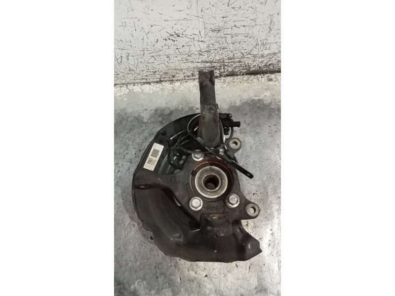Recambio de mangueta delantera izquierda para toyota auris touring sports (e18) 1.8 16v cat (híbrido) referencia OEM IAM   