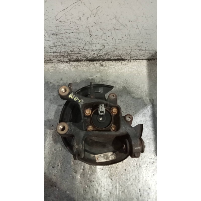 Recambio de mangueta trasera derecha para toyota auris touring sports (e18) 1.8 16v cat (híbrido) referencia OEM IAM   