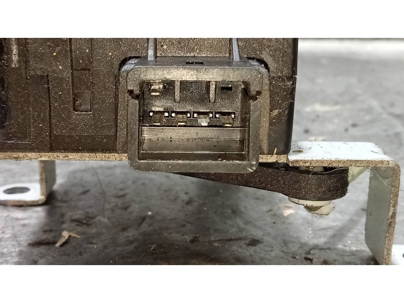 Recambio de motor apertura trampillas climatizador para kia opirus básico referencia OEM IAM D266GGXAA  