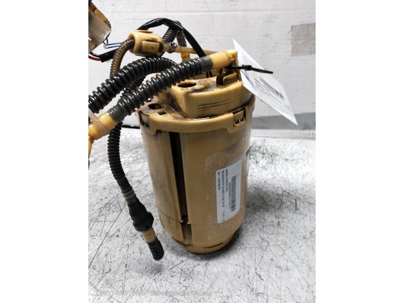 Recambio de bomba combustible para volkswagen touareg (7la) tdi r5 referencia OEM IAM 7L6919679C 229025004004 