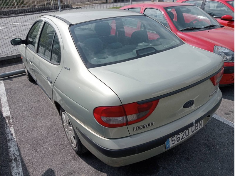 renault megane i fase 2 classic (la..) del año 2002