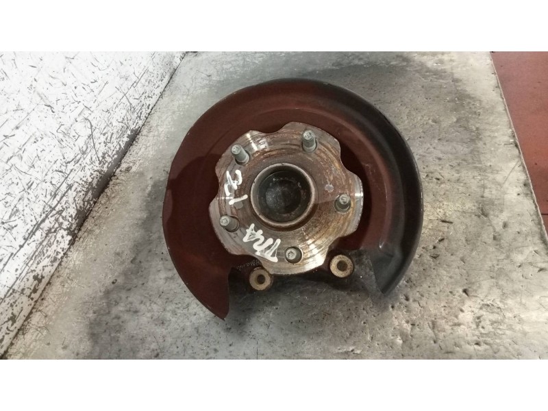 Recambio de mangueta trasera izquierda para toyota auris touring sports (e18) 1.8 16v cat (híbrido) referencia OEM IAM   