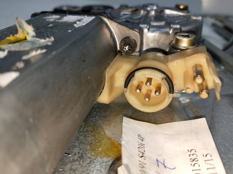 Recambio de elevalunas delantero izquierdo para mercedes clase s (w140) berlina 4.2 v8 32v cat referencia OEM IAM 186691000  4P