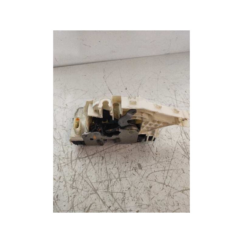 Recambio de cerradura puerta delantera izquierda para mercedes clase c (w204) berlina c 220 cdi blueefficiency (204.002) referen