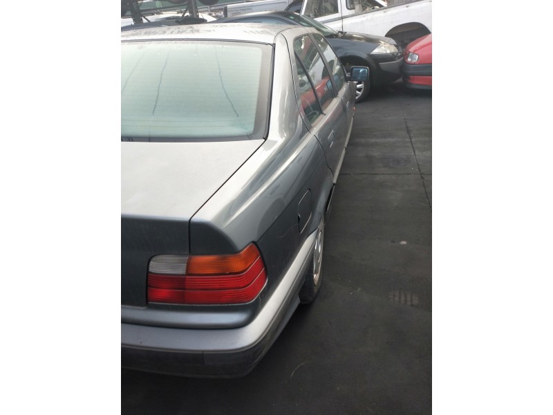 bmw serie 3 berlina (e36) del año 1996