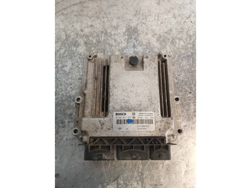 Recambio de centralita motor uce para renault master kombi l1h1 3,0t referencia OEM IAM 0281017977 237100899R 237101487R