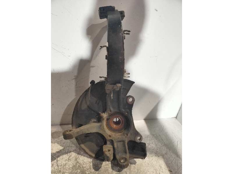 Recambio de mangueta delantera izquierda para lancia thesis (115) 3.0 v6 24v cae emblema referencia OEM IAM   