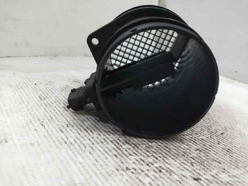 Recambio de caudalimetro para volvo xc70 2.4 diesel cat referencia OEM IAM 0281002972 30785472 BOSCH