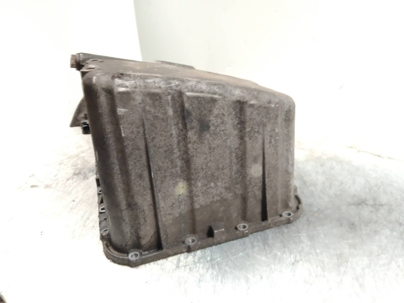 Recambio de carter para mercedes sprinter 02.00  caja abierta, doble cab. 213 cdi (901.6/902.621-622) referencia OEM IAM R611014 Recambio de carter para mercedes sprinter 02.00  caja abierta, doble cab. 213 cdi (901.6/902.621-622) referencia OEM IAM R611014