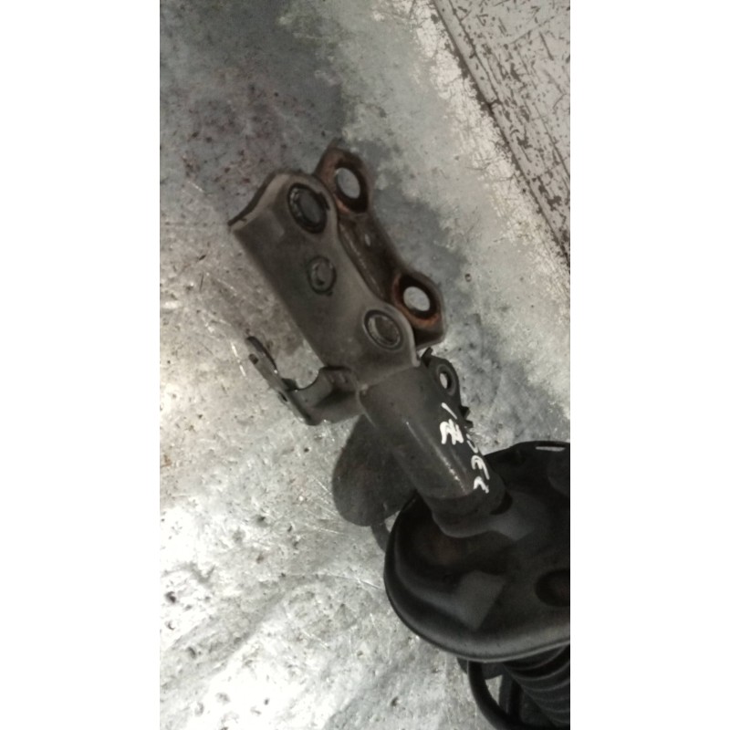 Recambio de amortiguador delantero izquierdo para toyota auris touring sports (e18) 1.8 16v cat (híbrido) referencia OEM IAM 485