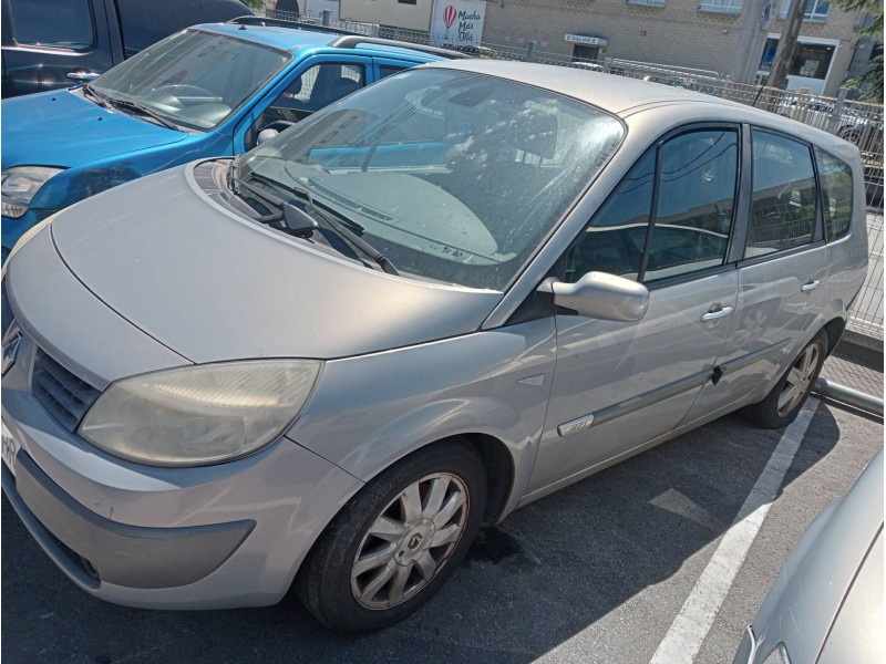 renault scenic ii del año 2005