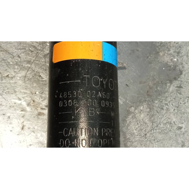 Recambio de amortiguador trasero derecho para toyota auris touring sports (e18) 1.8 16v cat (híbrido) referencia OEM IAM 4853002