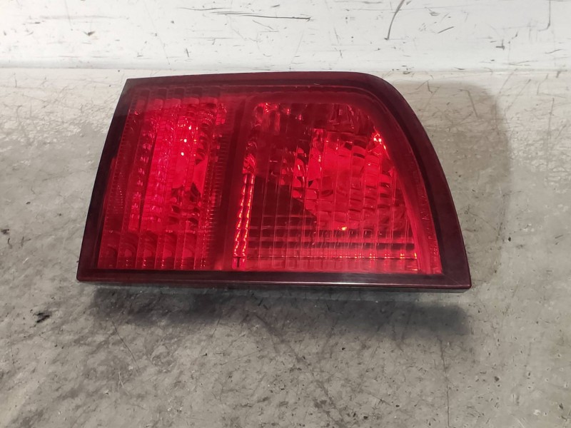 Recambio de piloto trasero izquierdo interior para ssangyong kyron 200 xdi limited referencia OEM IAM   