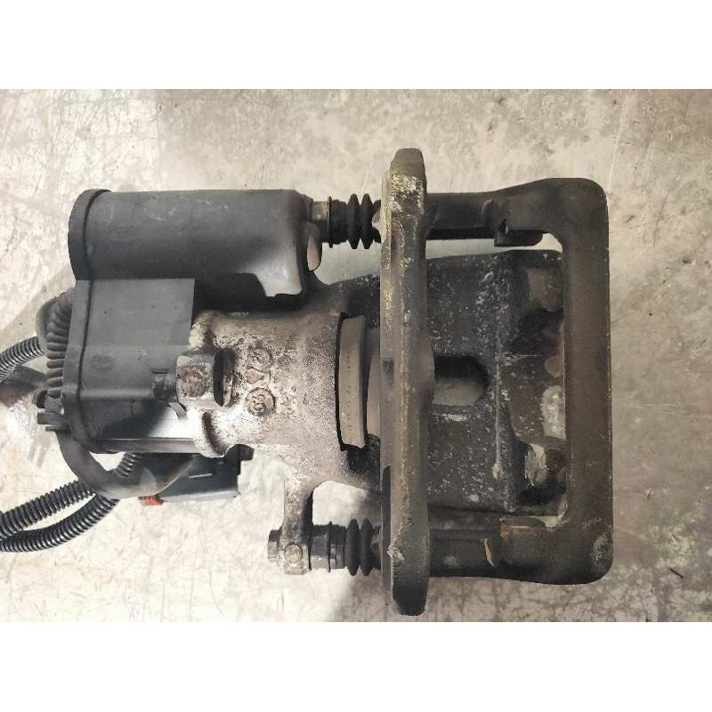 Recambio de pinza freno trasera derecha para lancia thesis (115) 3.0 v6 24v cae emblema referencia OEM IAM   